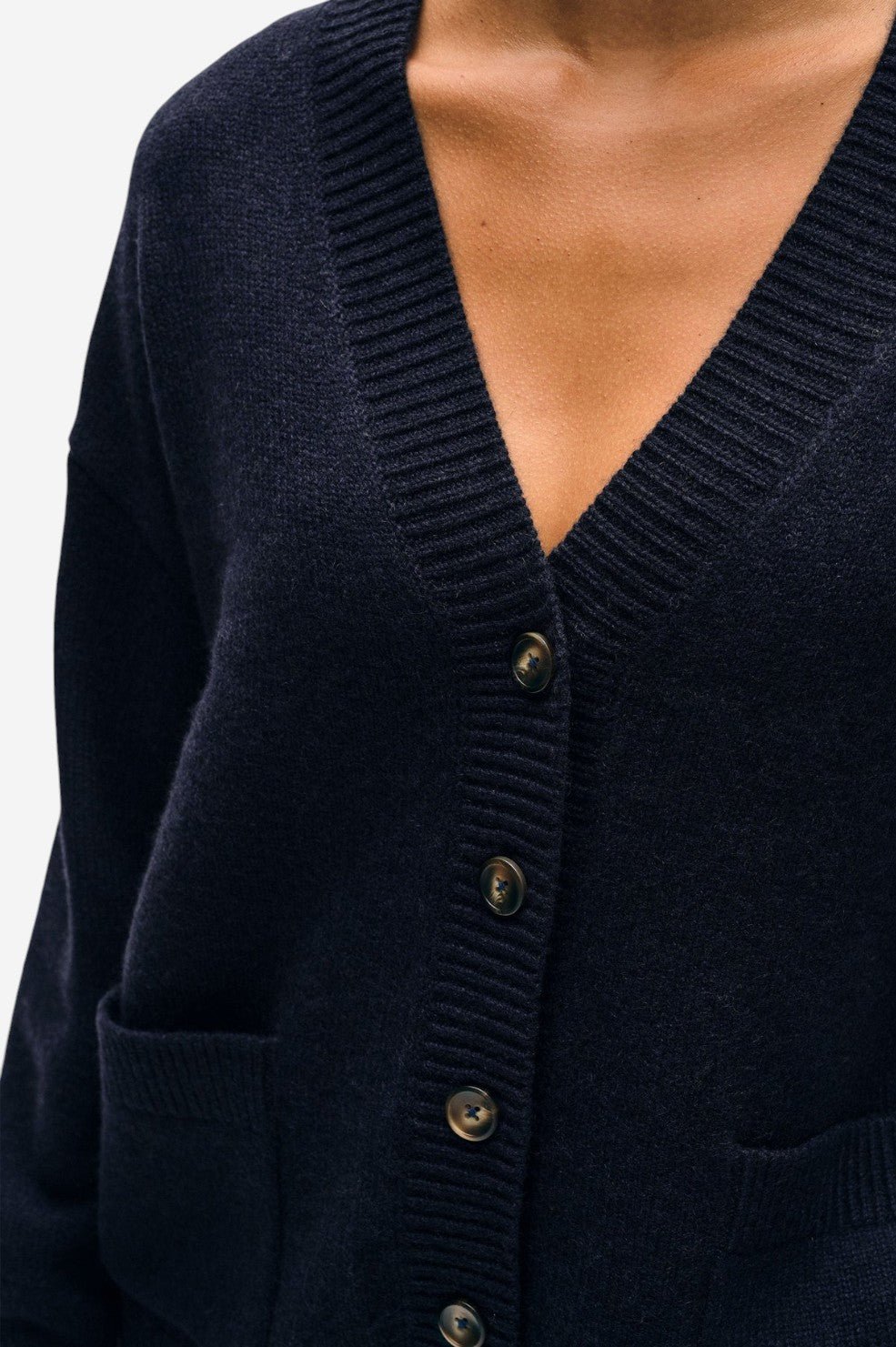 Cashmere Luxe Pocket Cardigan - Deep Navy - Image 2