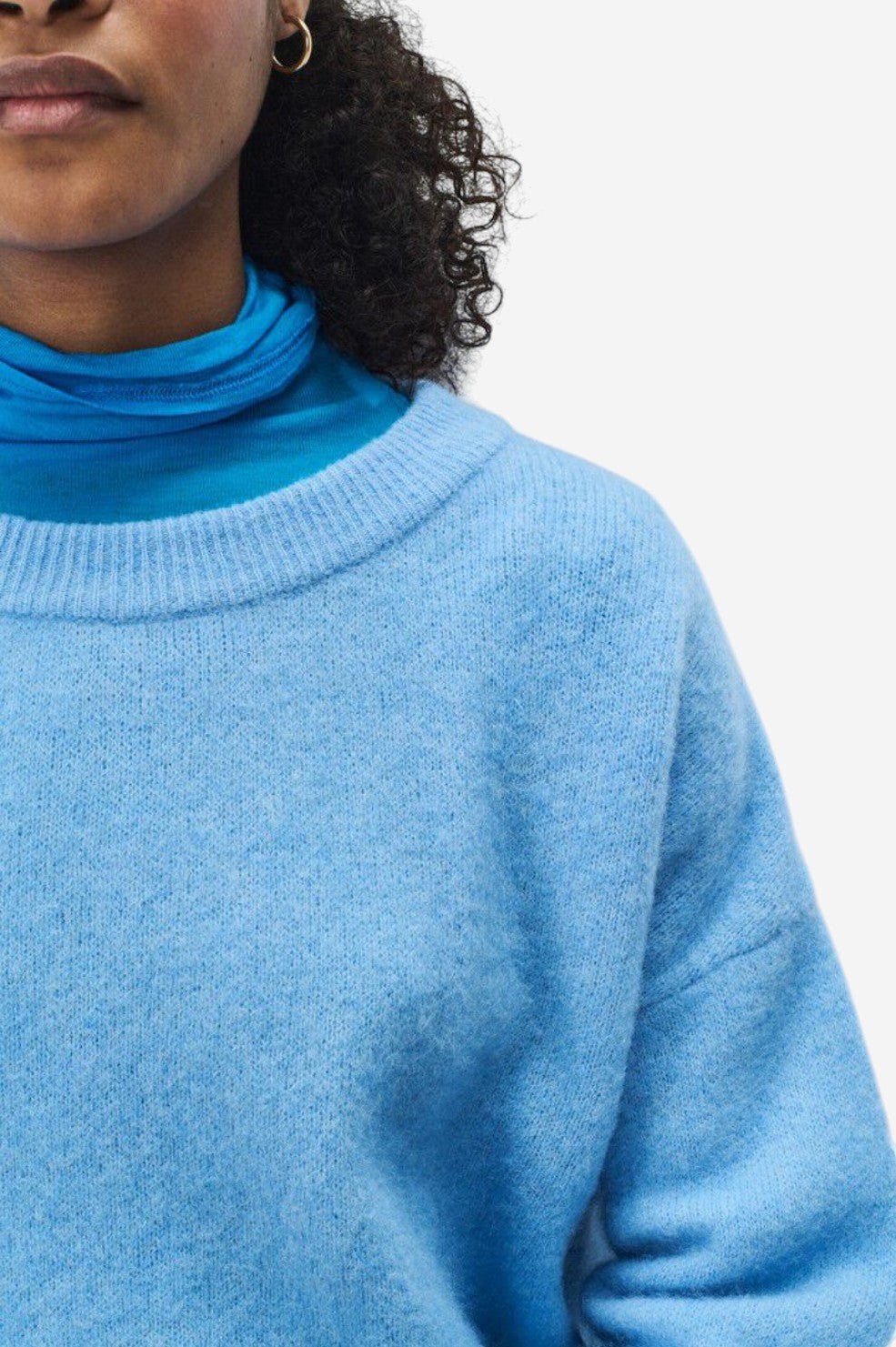 Vitow Jumper - Atmosphere - Image 4