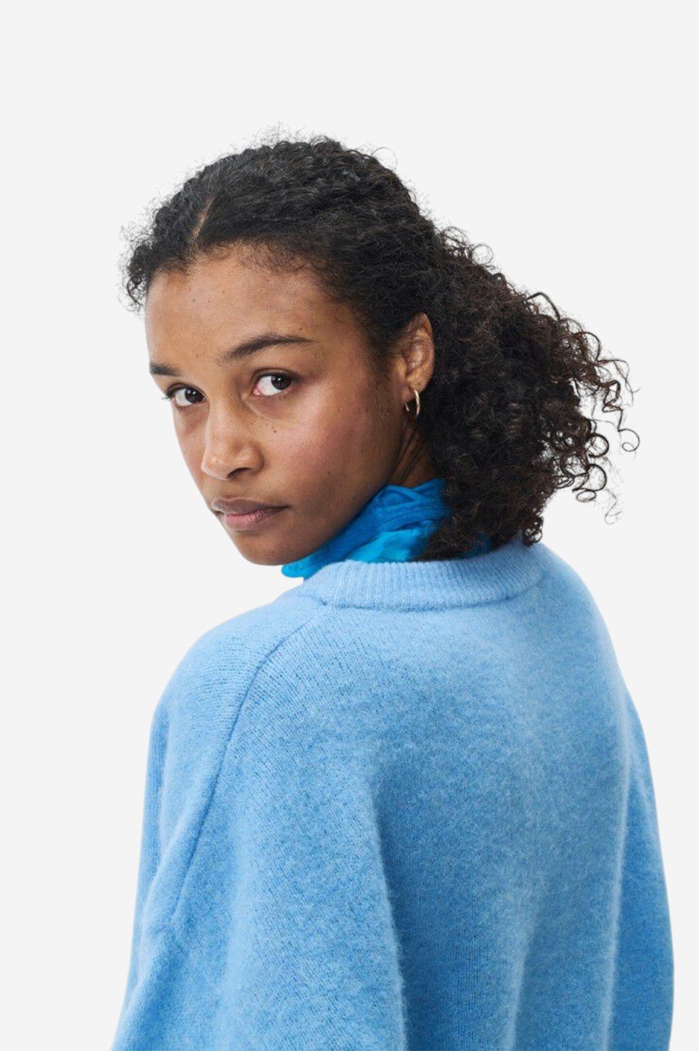 Vitow Jumper - Atmosphere - Image 2